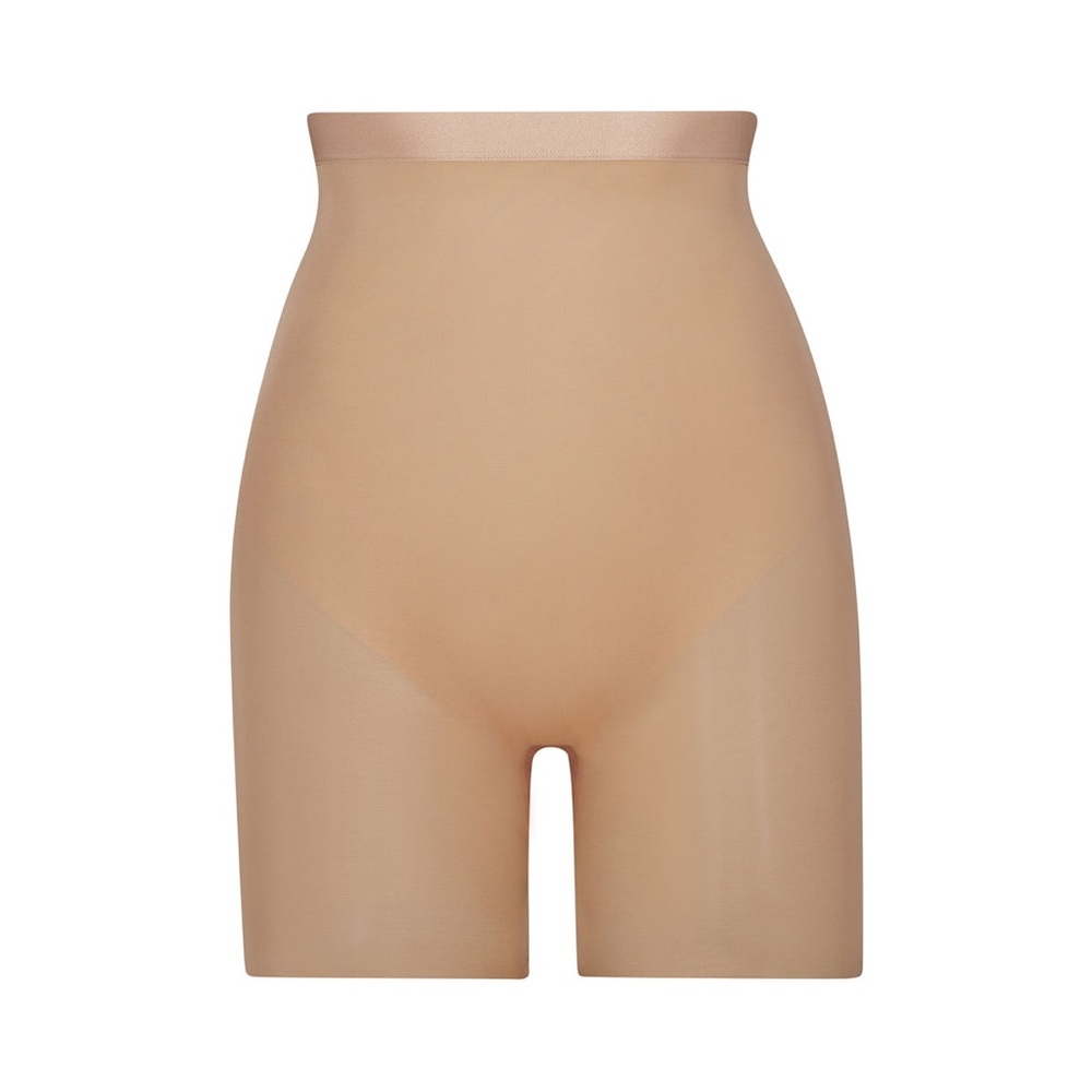 SKIMS BARELY THERE LOW BACK SHORT